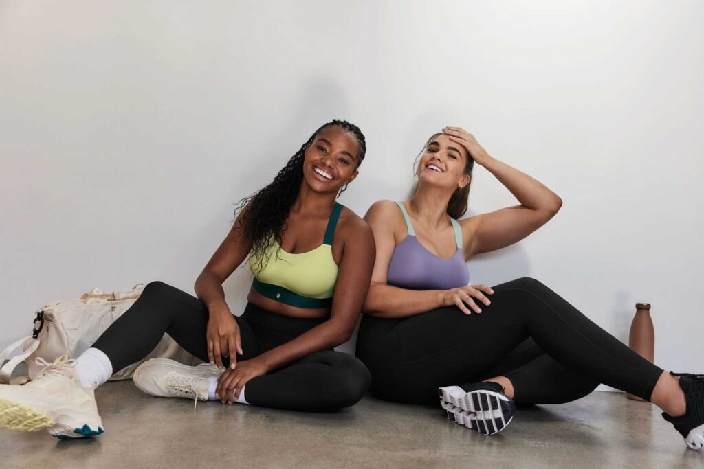 Choosing Between Nylon and Polyester Spandex Leggings