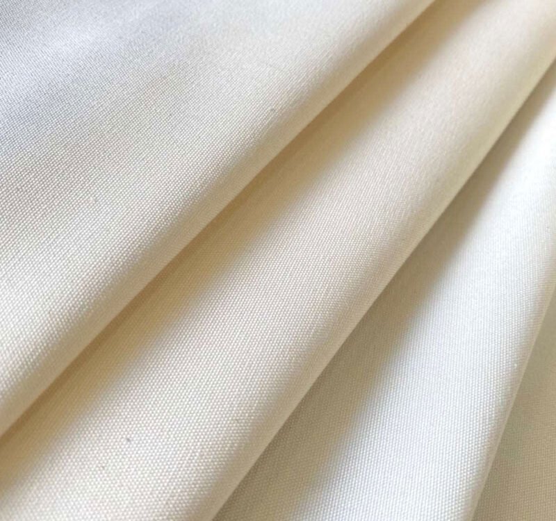 Fabric Medium vs. Fabric Paint: Which One Should You Use for Textile Art?