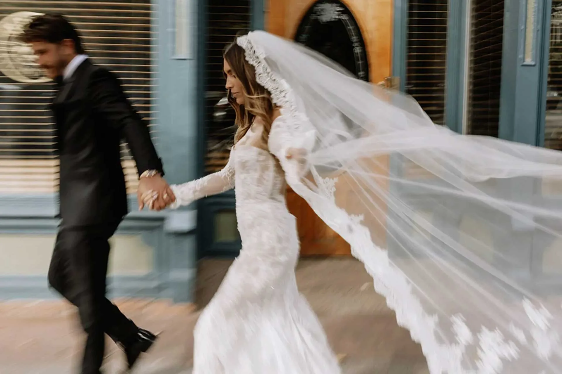 The Best Types of Tulle for Bridal Veils and Headpieces Bridal Veils
