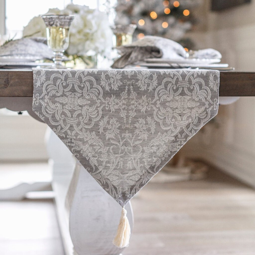 Jacquard Table Runners