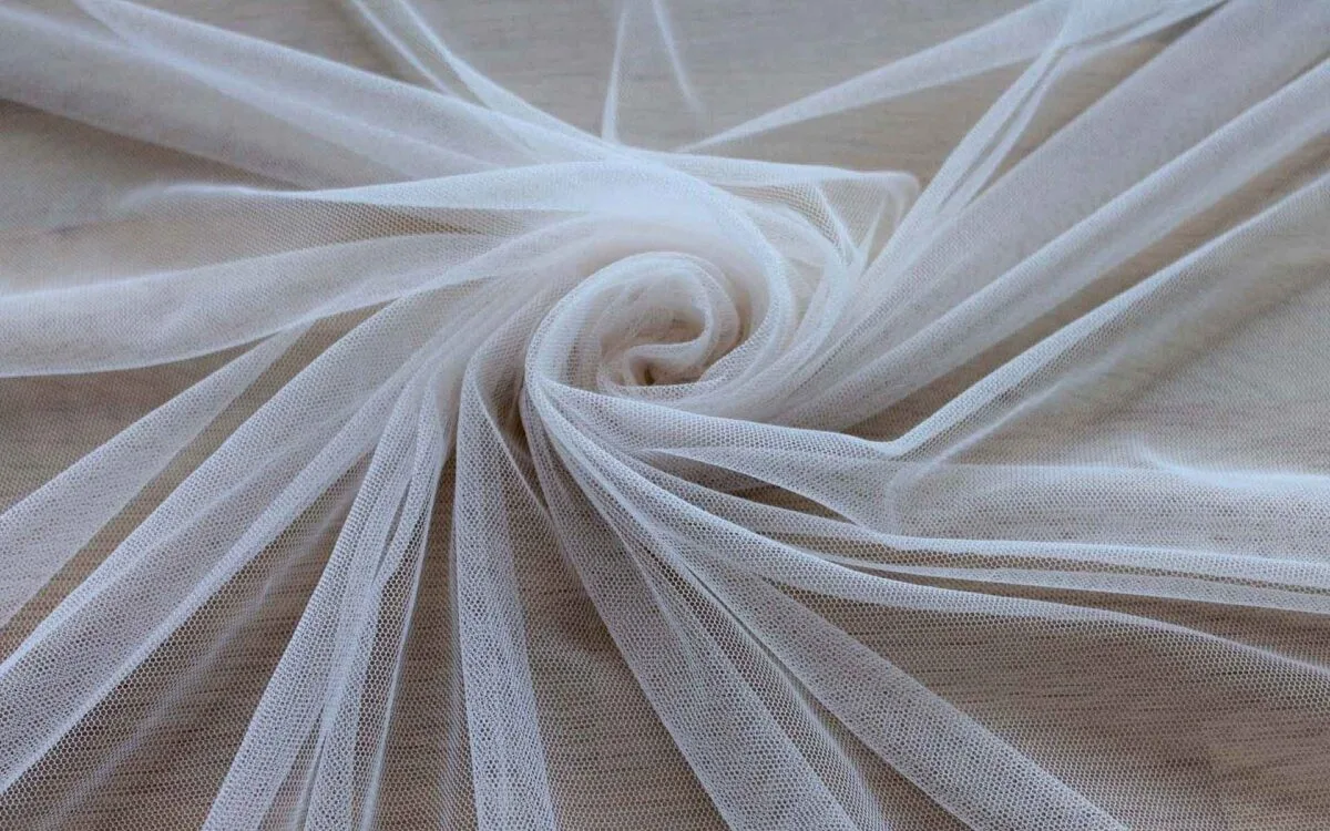 Tulle vs Tool Fabric? Everything You Need to Know About Tulle Material