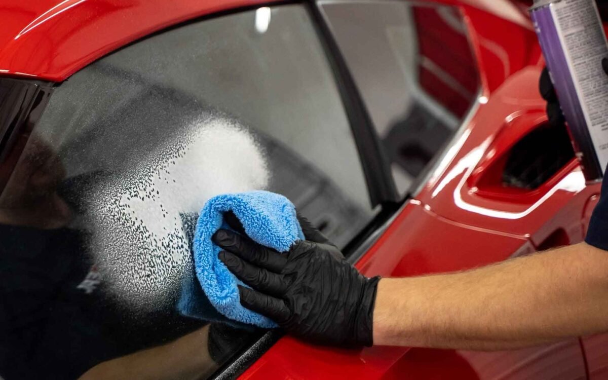 Terry Cloth vs Microfiber: Which Fabric Is Best for Cleaning, Polishing, and Drying?